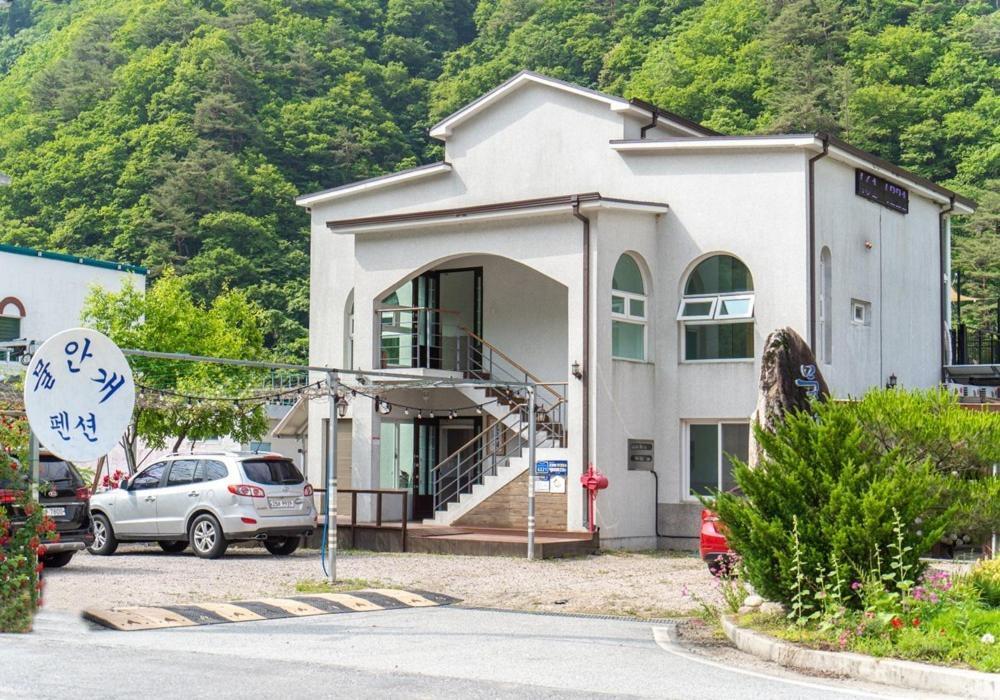 Moolangae Pension Inje Exterior photo